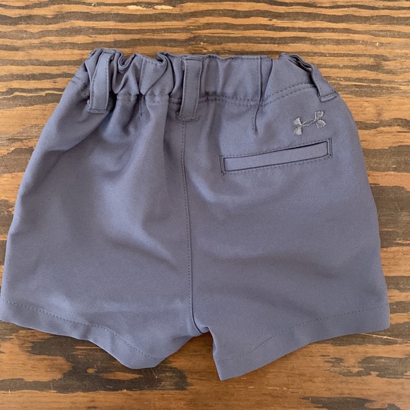 Infant Under Armour Golf Shorts (adjustable) - Picture 3 of 3